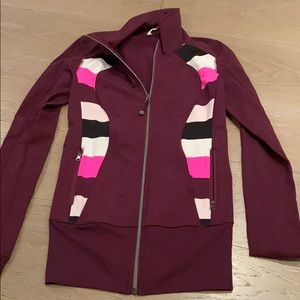Lululemon purple zip jacket sz 6